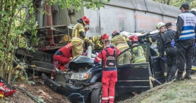 Czołówka ciężarówki i osobówki na DK25. Siedem osób rannych! Czołówka ciężarówki i osobówki na DK25. Siedem osób rannych!