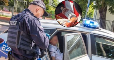 Kompletnie pijany prowadził samochód. Ujęli go przypadkowi kierowcy Kompletnie pijany prowadził samochód. Ujęli go przypadkowi kierowcy